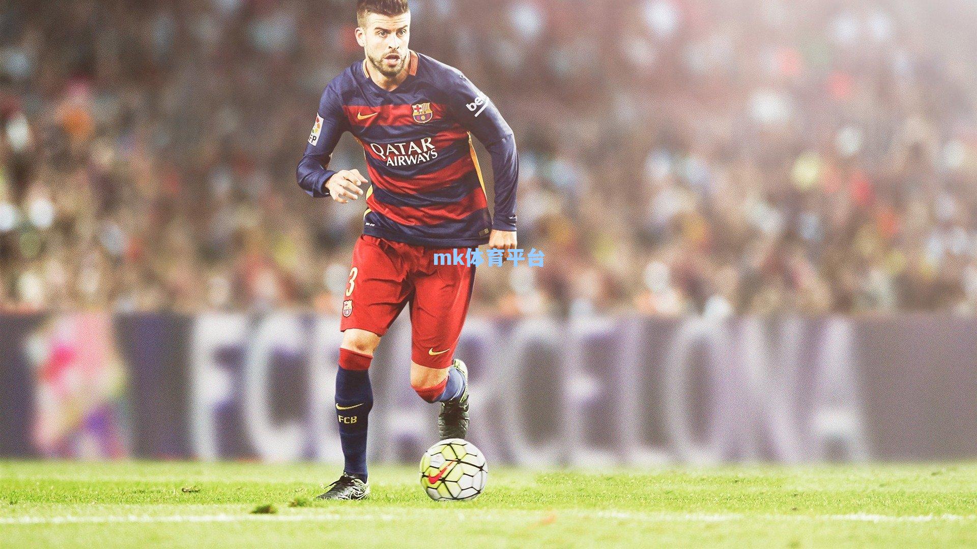 只待官宣！澳超传奇射手约翰-阿洛伊西今晨秘密抵蓉，或执掌中超新军帅印